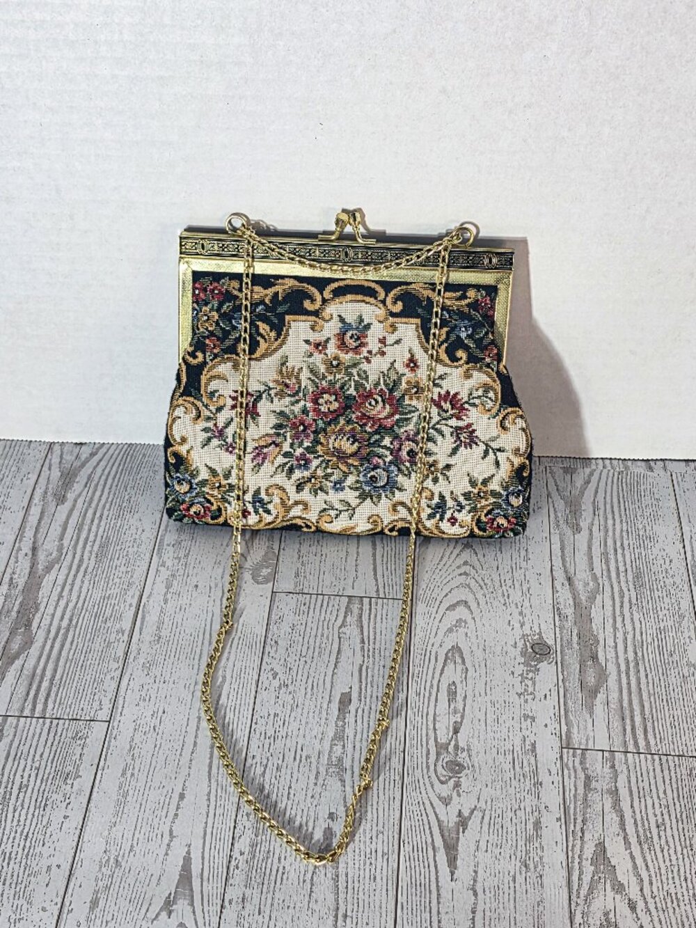 Vintage Gold Embroidered Clutch Luxury Gorgeous Cross Body Chain